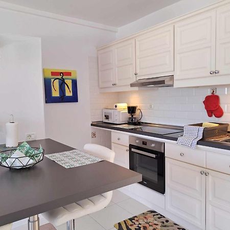 Sunny Tenerife Apartment - Ocean Views Такоронте Экстерьер фото