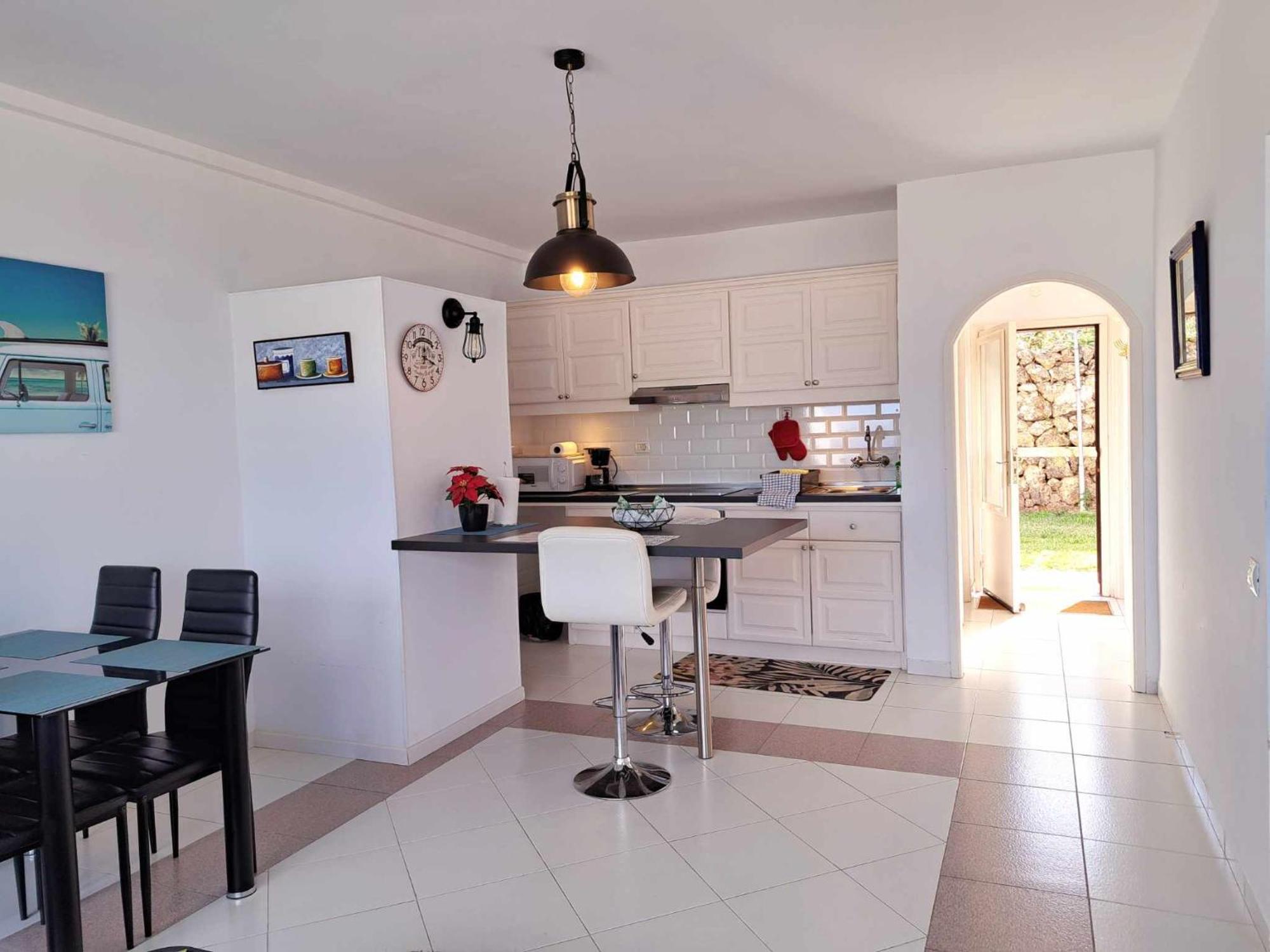 Sunny Tenerife Apartment - Ocean Views Такоронте Экстерьер фото
